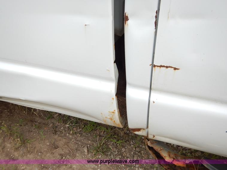 image for item J3798 2003 Dodge Ram 2500 HD SLT Quad Cab pickup truck