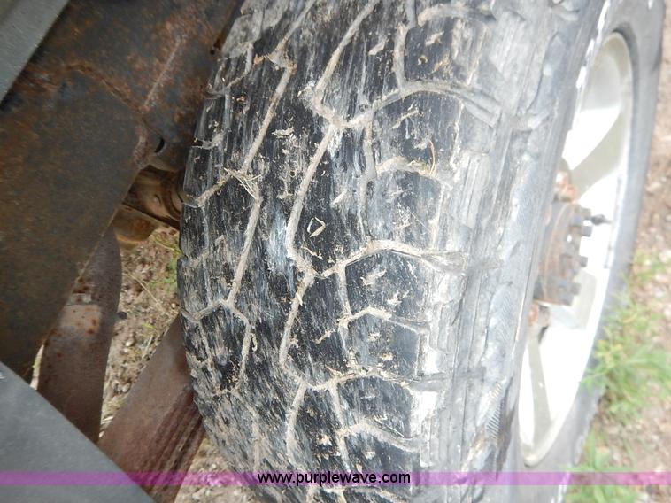 image for item J3798 2003 Dodge Ram 2500 HD SLT Quad Cab pickup truck