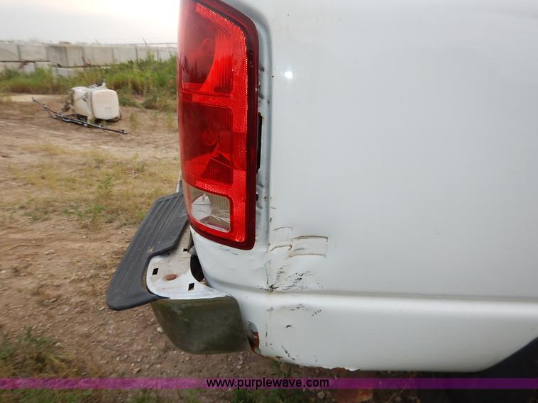 image for item J3798 2003 Dodge Ram 2500 HD SLT Quad Cab pickup truck