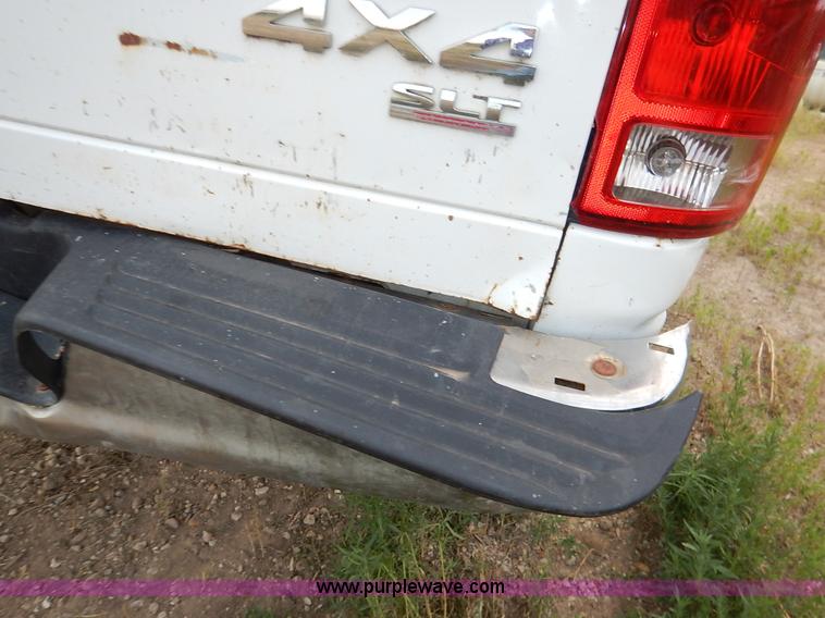 image for item J3798 2003 Dodge Ram 2500 HD SLT Quad Cab pickup truck