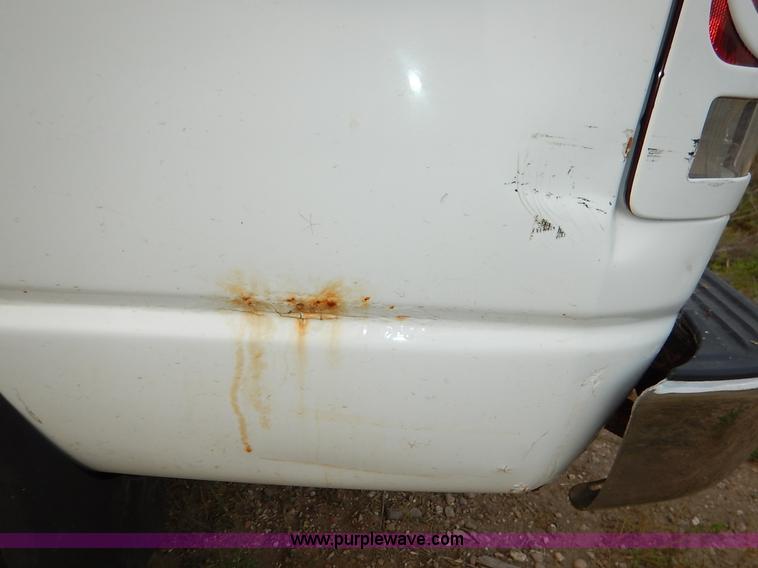 image for item J3798 2003 Dodge Ram 2500 HD SLT Quad Cab pickup truck