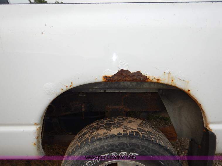 image for item J3798 2003 Dodge Ram 2500 HD SLT Quad Cab pickup truck