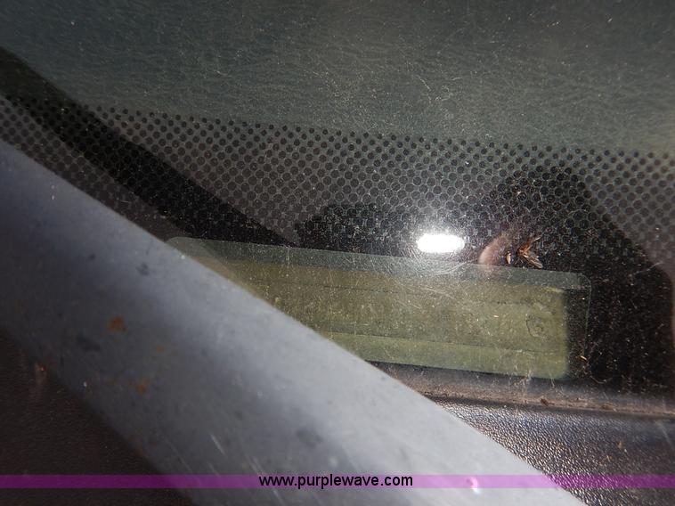 image for item J3798 2003 Dodge Ram 2500 HD SLT Quad Cab pickup truck