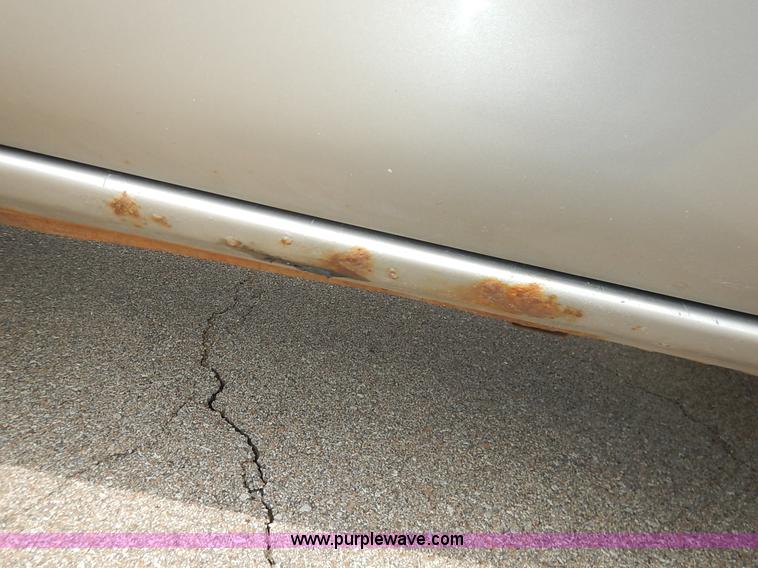 image for item J3799 1999 Chevrolet Silverado 1500 Z71 Ext. Cab pickup truck