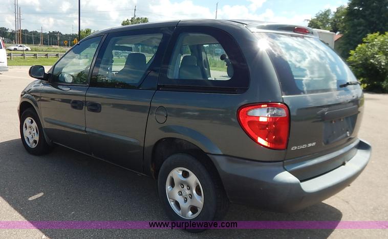 image for item J3802 2002 Dodge Caravan SE van