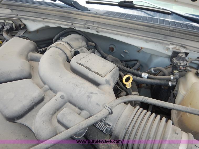 image for item J3803 2008 Ford F350 Super Duty XL flatbed pickup truck