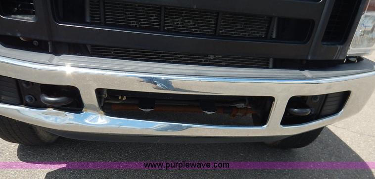 image for item J3803 2008 Ford F350 Super Duty XL flatbed pickup truck