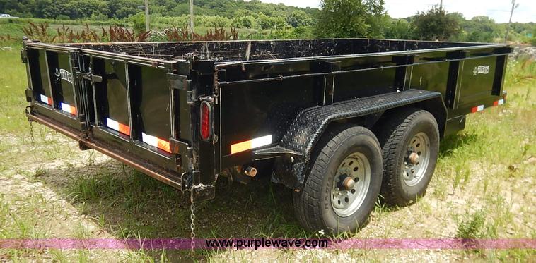 image for item J3805 2009 Titan end dump trailer