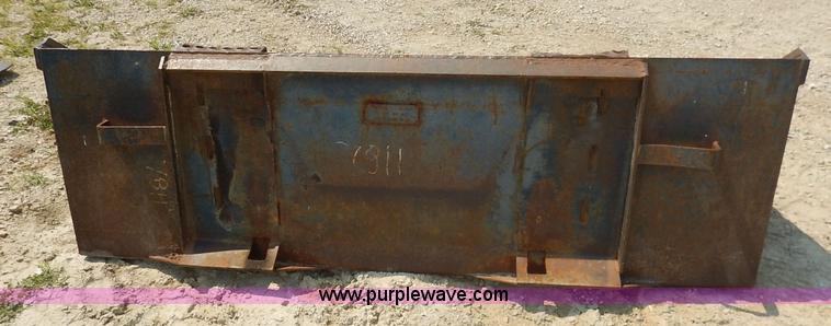 image for item J3810 1987 Bobcat 943 skid steer