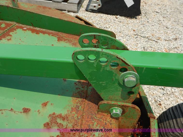 image for item J3812 John Deere MX7 lawn mower