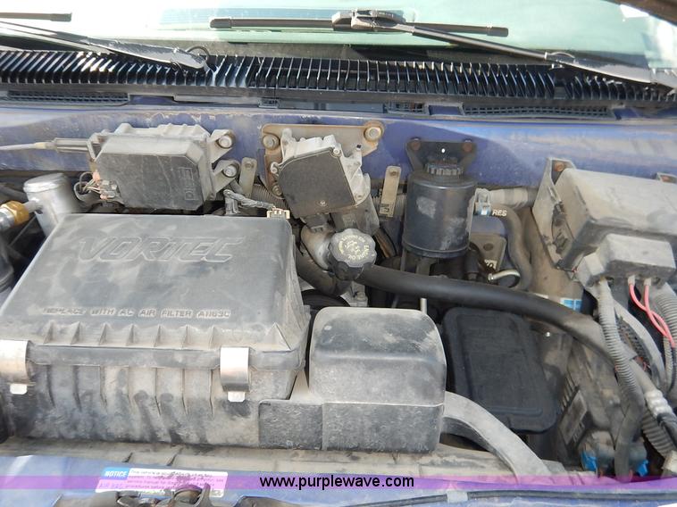 image for item J3824 1996 Chevrolet Astro van