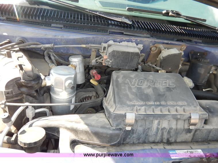 image for item J3824 1996 Chevrolet Astro van