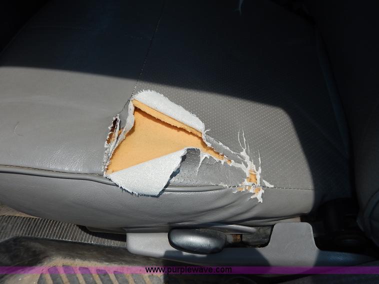 image for item J3847 1997 Ford Club Wagon Super van