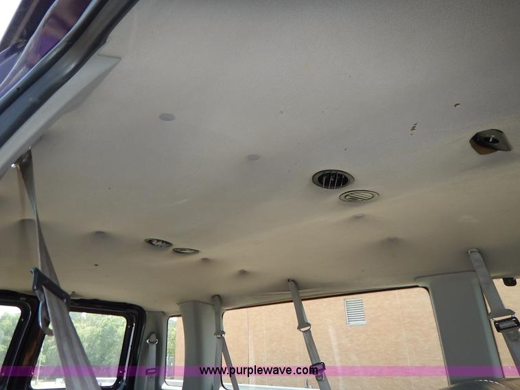 image for item J3847 1997 Ford Club Wagon Super van