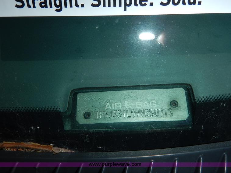 image for item J3847 1997 Ford Club Wagon Super van