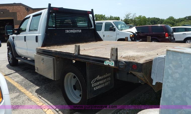 image for item J3856 2008 Ford F450 Super Duty XL Crew Cab flatbed truck