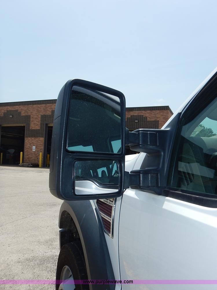 image for item J3856 2008 Ford F450 Super Duty XL Crew Cab flatbed truck