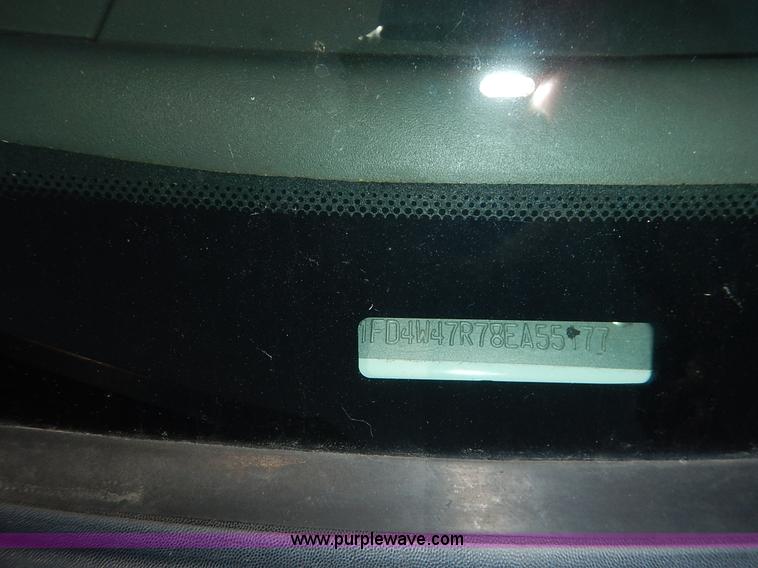 image for item J3856 2008 Ford F450 Super Duty XL Crew Cab flatbed truck