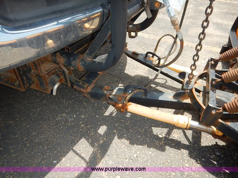 image for item J3861 2004 Dodge Ram 2500 HD pickup truck