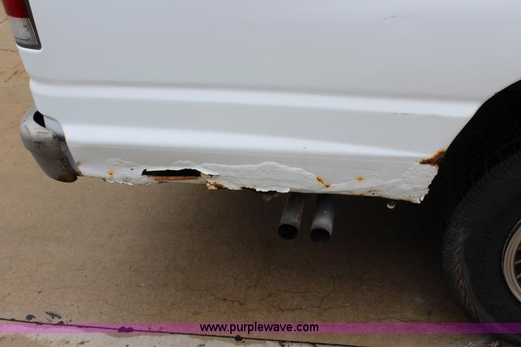 image for item J5901 1993 Ford Club Wagon van