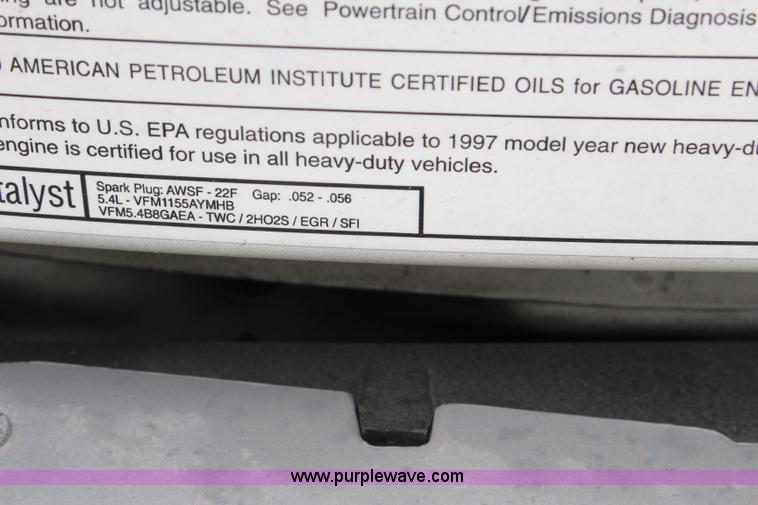 image for item J5905 1997 Ford Club Wagon Super van