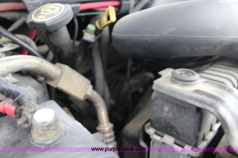 image for item J5905 1997 Ford Club Wagon Super van