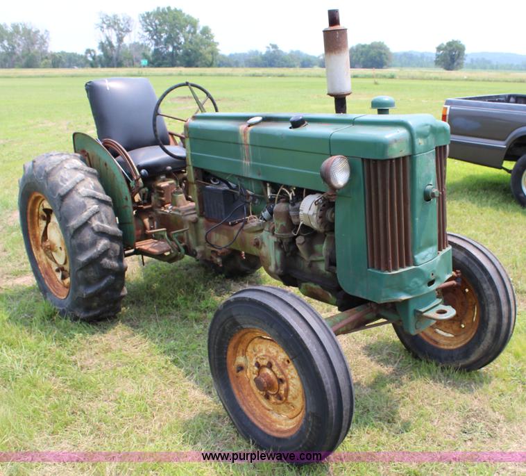 image for item J5953 1956 John Deere 420 tractor
