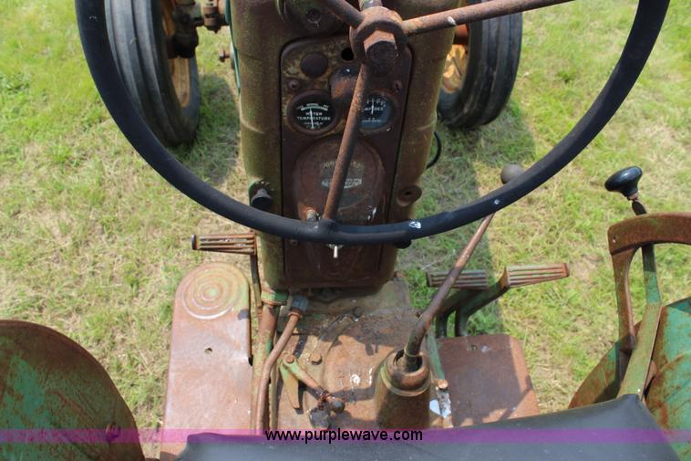 image for item J5953 1956 John Deere 420 tractor