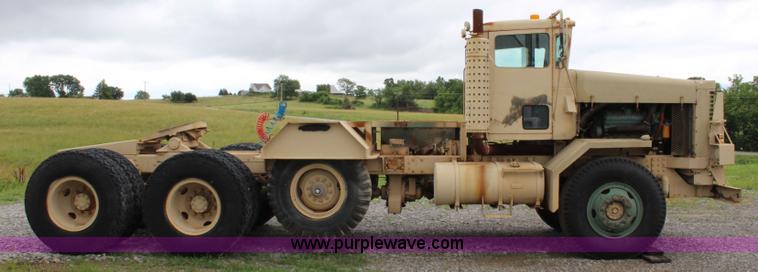 image for item J5954 1979 Oshkosh M911 semi truck