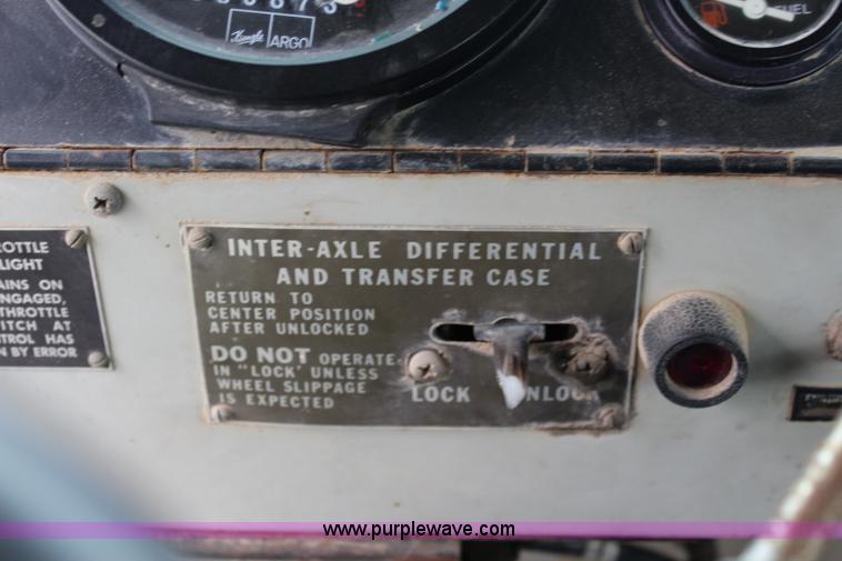 image for item J5954 1979 Oshkosh M911 semi truck