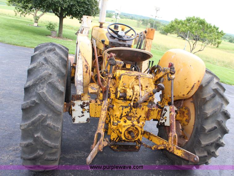image for item J5956 International 2504 tractor