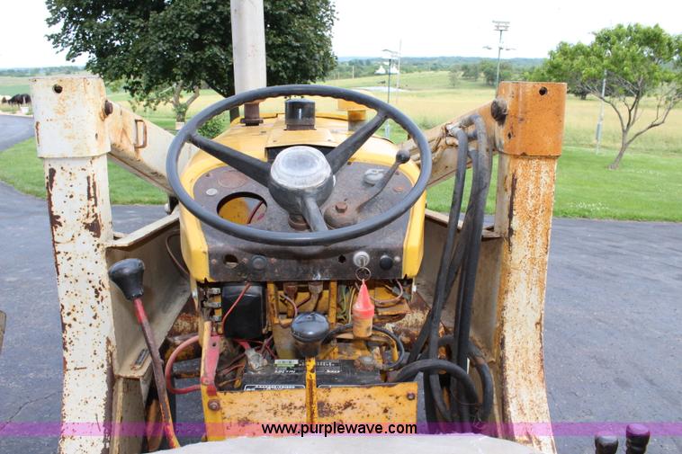 image for item J5956 International 2504 tractor