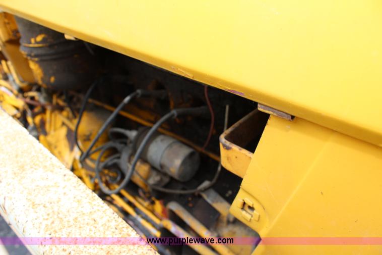 image for item J5956 International 2504 tractor