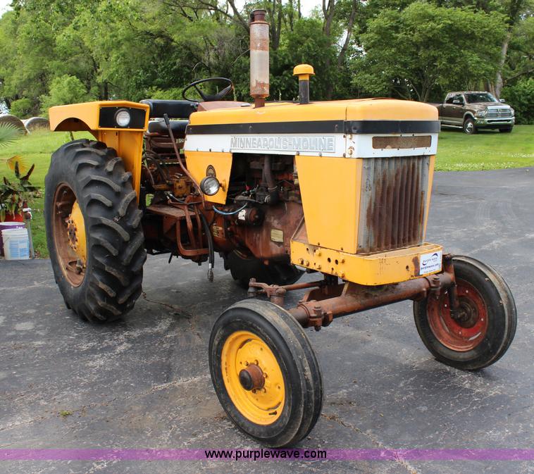 image for item J5957 1965 Minneapolis Moline Jet Star 3 tractor