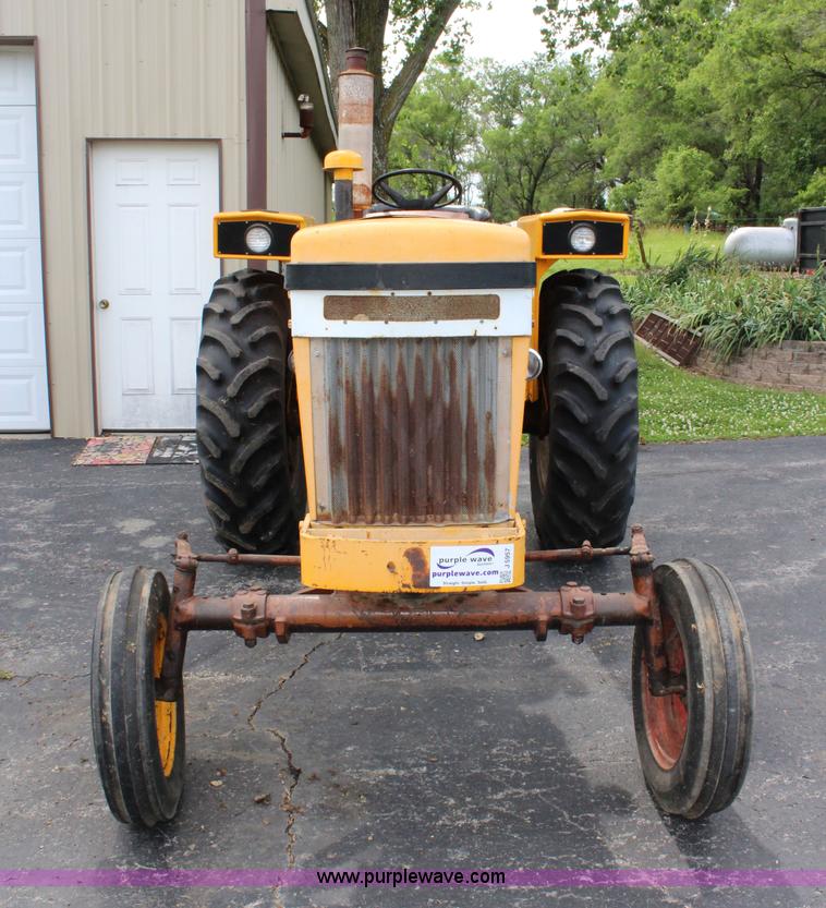 image for item J5957 1965 Minneapolis Moline Jet Star 3 tractor