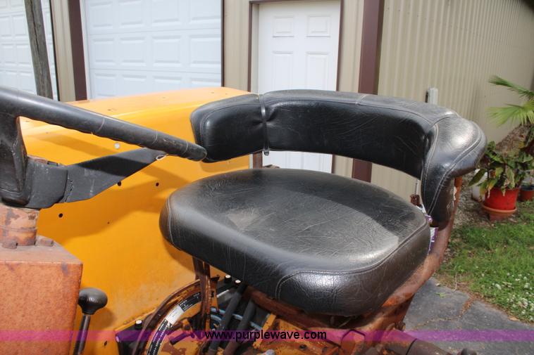 image for item J5957 1965 Minneapolis Moline Jet Star 3 tractor