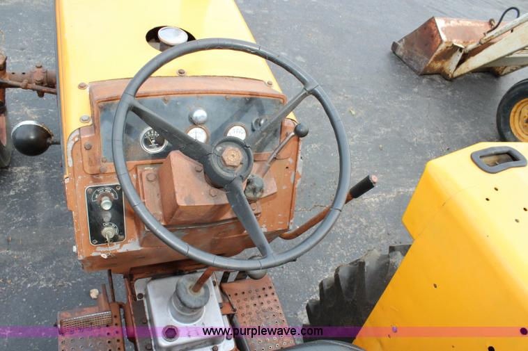 image for item J5957 1965 Minneapolis Moline Jet Star 3 tractor