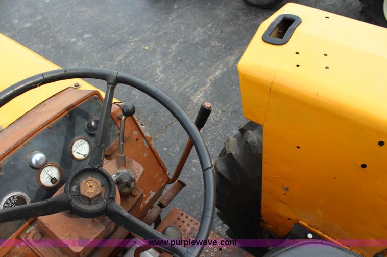 image for item J5957 1965 Minneapolis Moline Jet Star 3 tractor