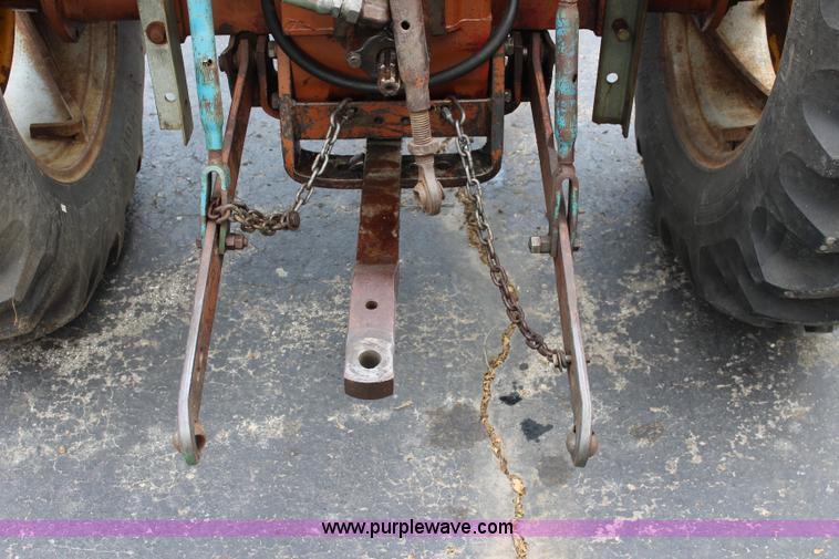 image for item J5957 1965 Minneapolis Moline Jet Star 3 tractor