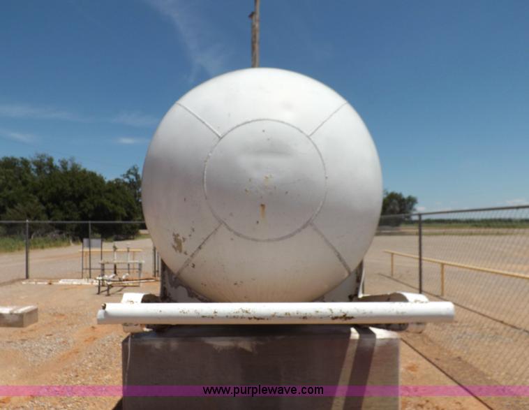 image for item J6962 Propane storage and fill system