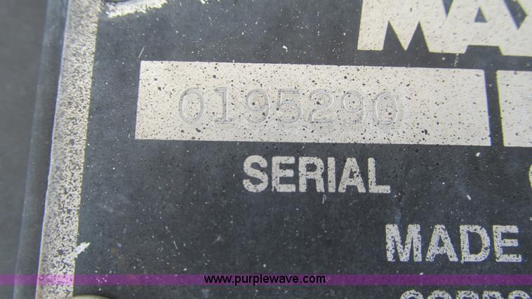 image for item J8535 1995 International 4700LPX box van