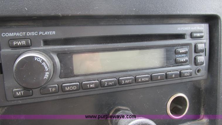 image for item J8535 1995 International 4700LPX box van