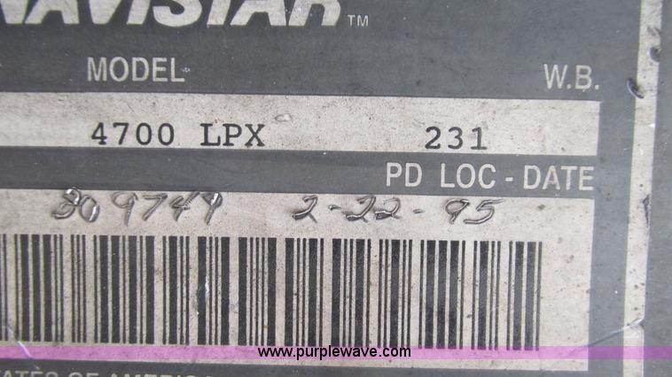 image for item J8535 1995 International 4700LPX box van