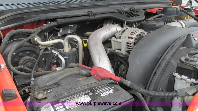 image for item J8536 2006 Ford F250 Super Duty XL pickup truck