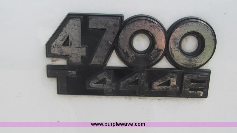 image for item J8538 1995 International 4700LPX box van