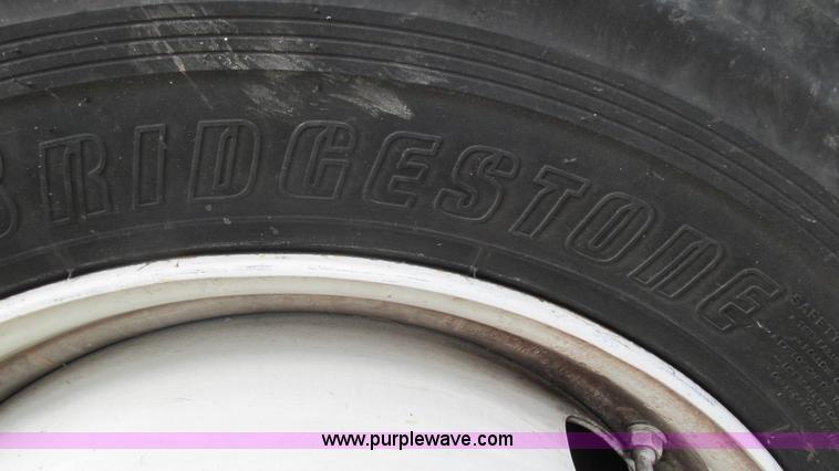 image for item J8538 1995 International 4700LPX box van