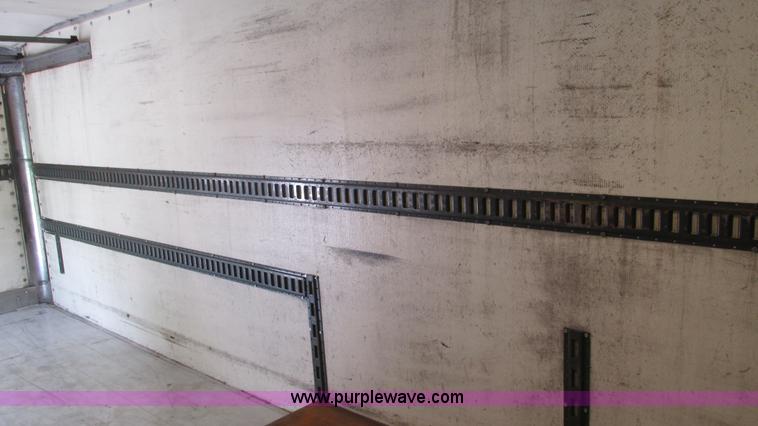 image for item J8538 1995 International 4700LPX box van