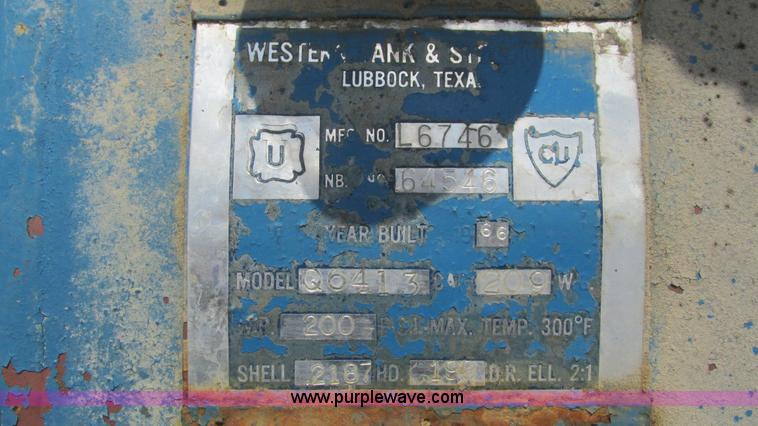 image for item J8540 Quincy air compressor