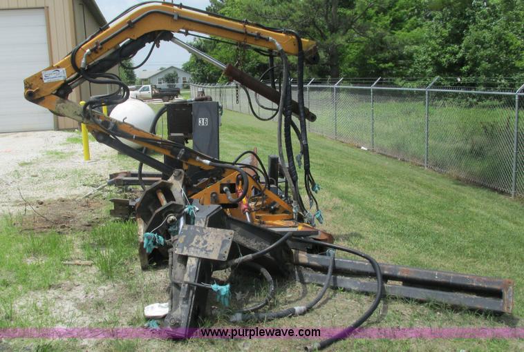 image for item J8541 U.S. Mower MM20 side boom mower