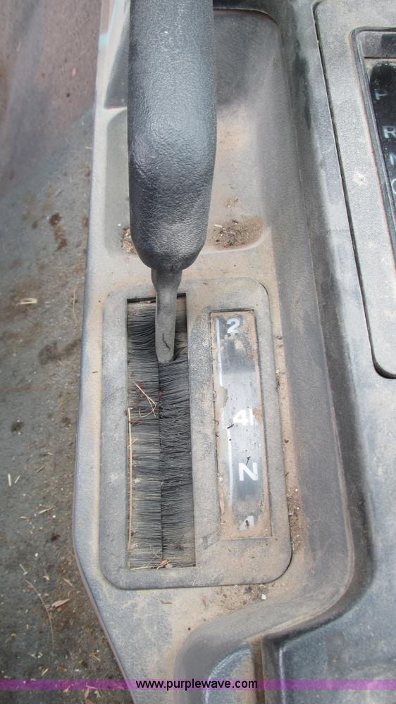 image for item J8542 1996 Jeep Cherokee Sport SUV